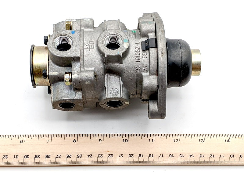 Bendix 286171 New Genuine Original NOS E-6 Foot Brake Valve (T-290181)