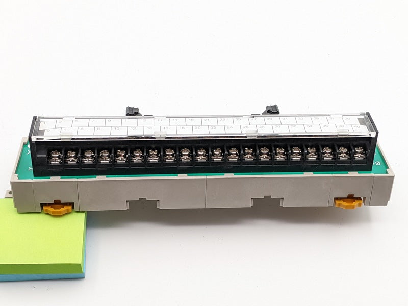 Omron XW2B‑40G5 New Genuine Original Standard Connector-to‑Terminal Block Conversion Unit (XW2B40G5)