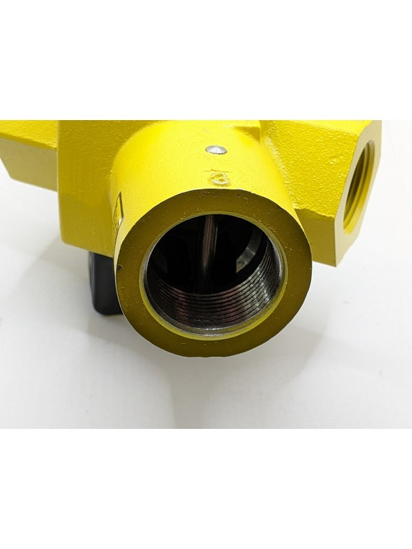 Ross Y1523C6002 Manual Lockout L-O-X Valve, 1" NPT, Classic 15 Series, Previously Used