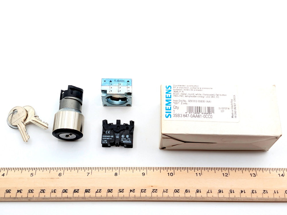 Siemens 3SB3 602-4AD11-0CC0 New Genuine Original RONIS Key-Operated Switch