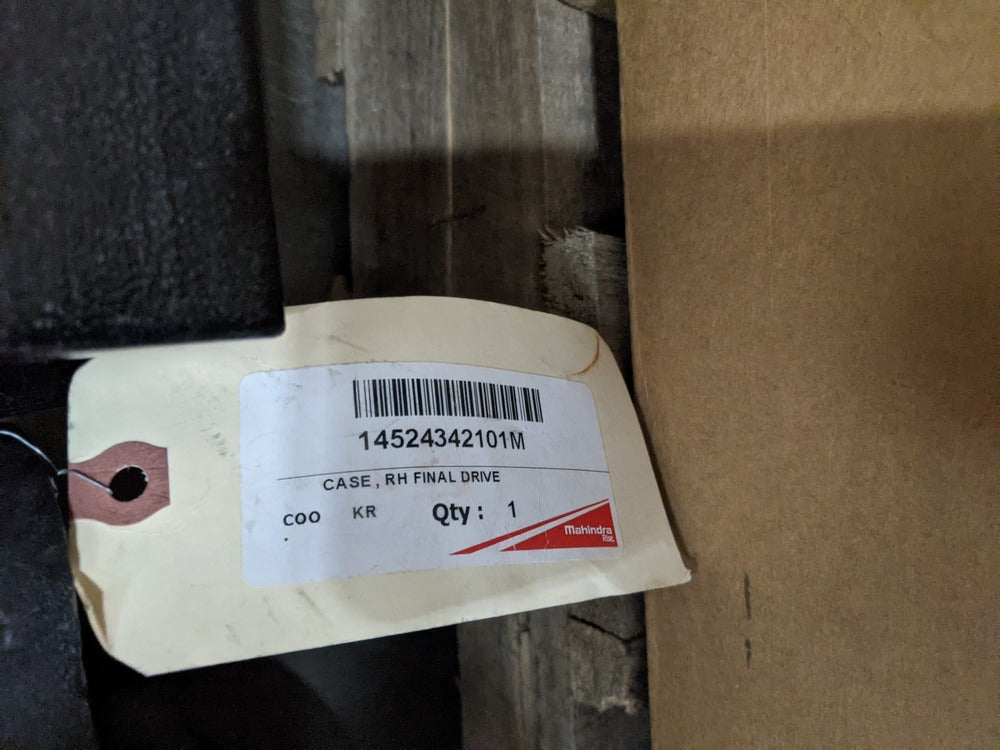 Mahindra 14524342101M Genuine Original OEM, Case, RH Final Drive
