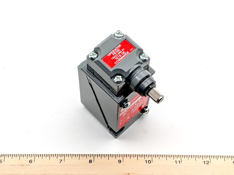 Allen-Bradley 802T-ATPD New Genuine Original 4-Circuit Oiltight Limit Switch