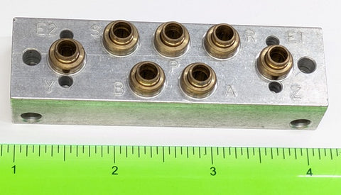 Bosch Rexroth Aventics 1 825 503 076 Pneumatic Distributor Plate (1825503076)