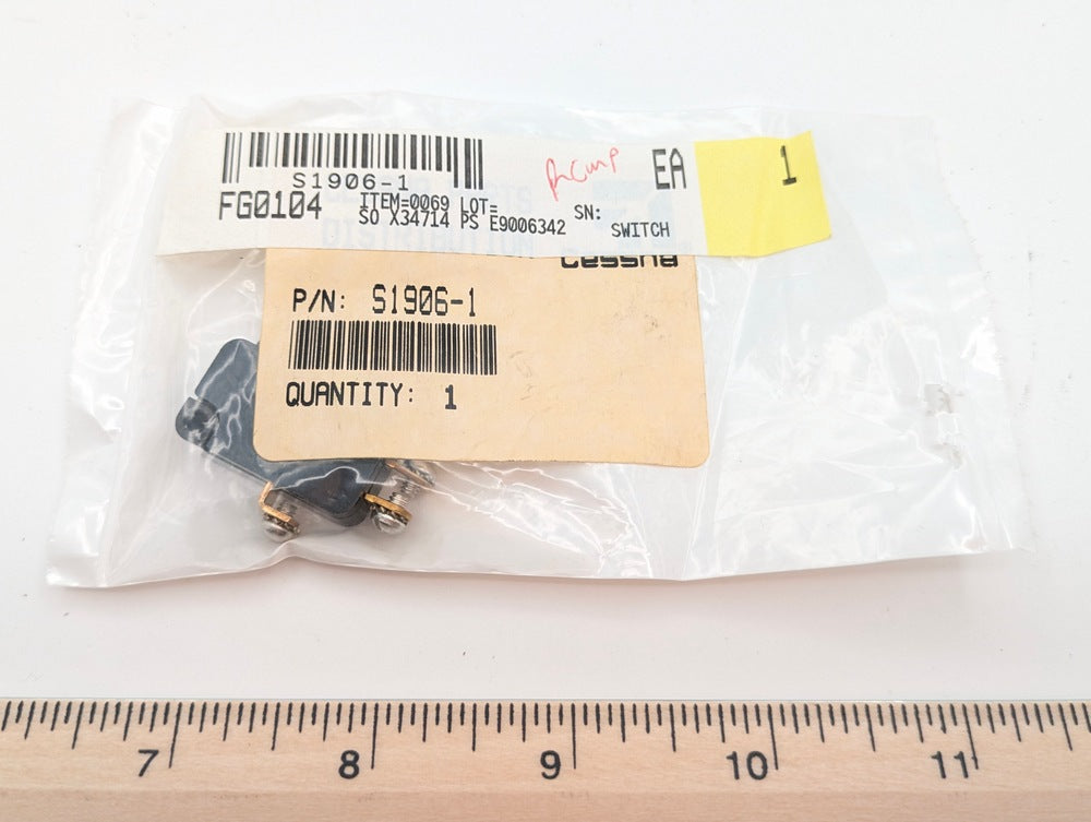 Cessna S1906-1 New Genuine Original Flap Switch