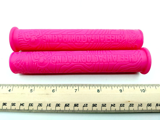 Cheetah Factory Racing CFR-CD208 Signature Series Snowmobile Grips, Hot Pink