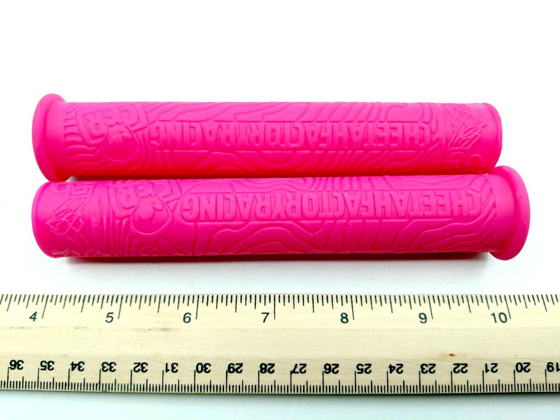 Cheetah Factory Racing CFR-CD208 Signature Series Snowmobile Grips, Hot Pink