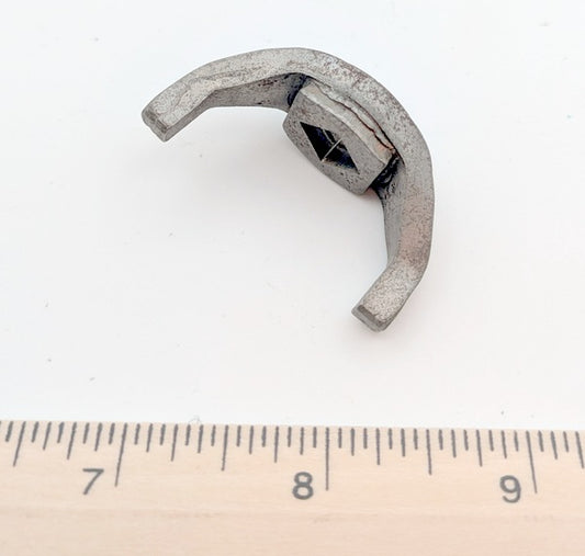 Detroit Diesel 8921934 Unused Old Stock Genuine Original Fuel Pump Drive Coupling Fork