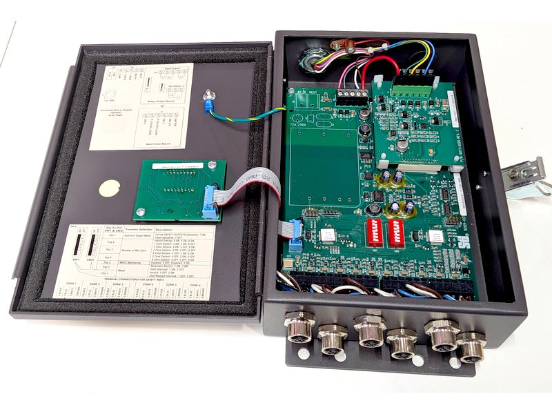Omron STI 82401-5026 (MC6DC-5026-CX1) New Genuine Original Safety Mat Controller