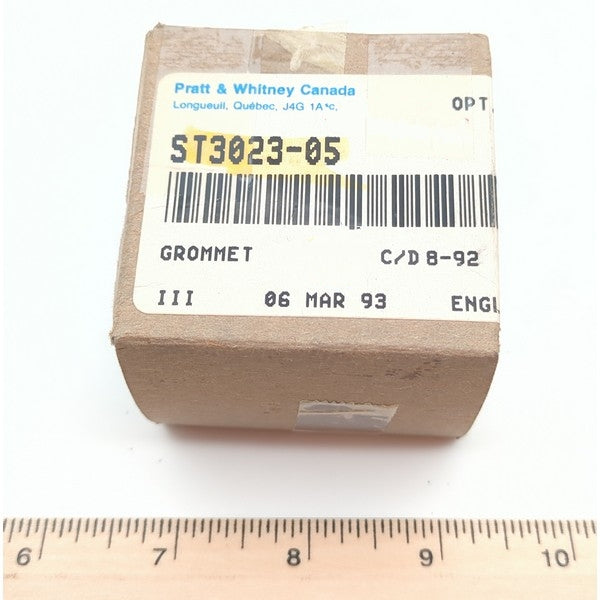Pratt & Whitney ST3023-05 New Genuine Original Rubber Groove Grommet