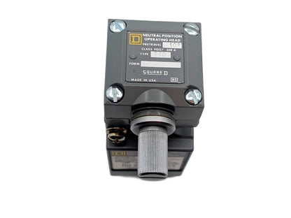 Square D 9007C68T10 New Original Heavy Duty Turret Head Limit Switch