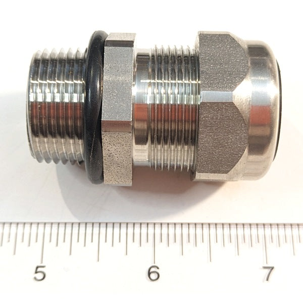 T&B 2932SST Stainless Steel Liquidtight Strain Relief Connector With Rubber Bushing, 3/4 in NPT, 0.50 to 0.750 in Cable Openings