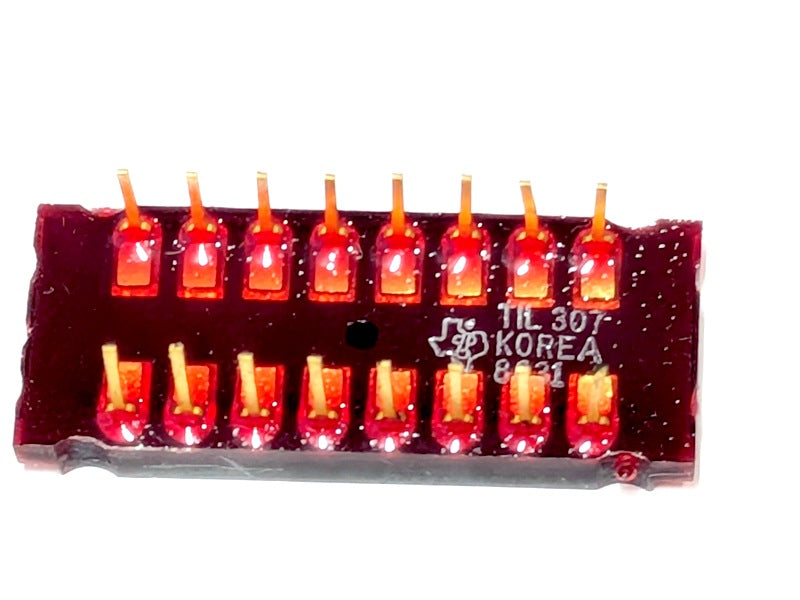 Texas Instruments TIL307 New Genuine Original Numeric LED Display