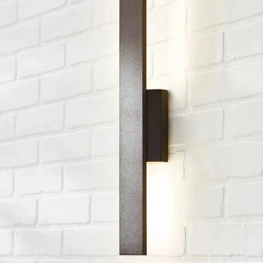 Visual Comfort 700OWBLD9273018BUNV New Blade 18 Outdoor Exterior Wall Sconce 18" Black