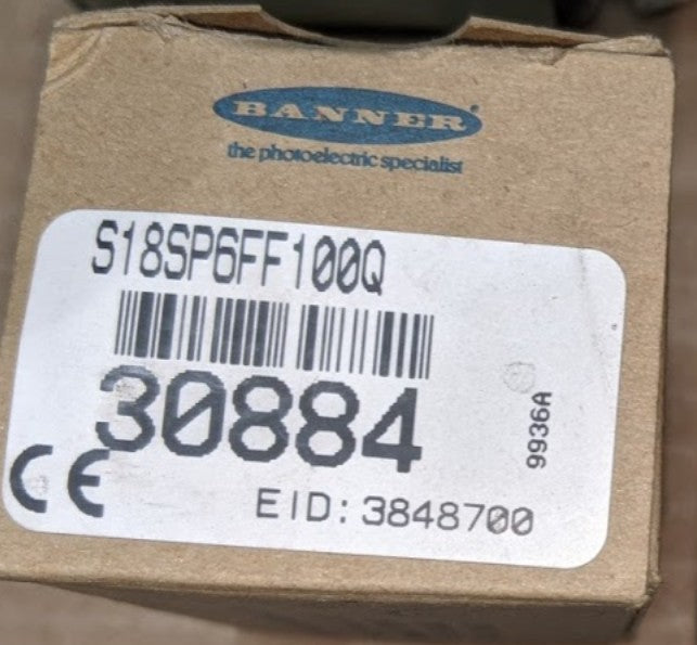 Banner Engineering S18SP6FF100Q Photoelectric Sensor, Fixed Field, 100mm, 10-30VDC, PNP, QD, S18 (PN 30884)