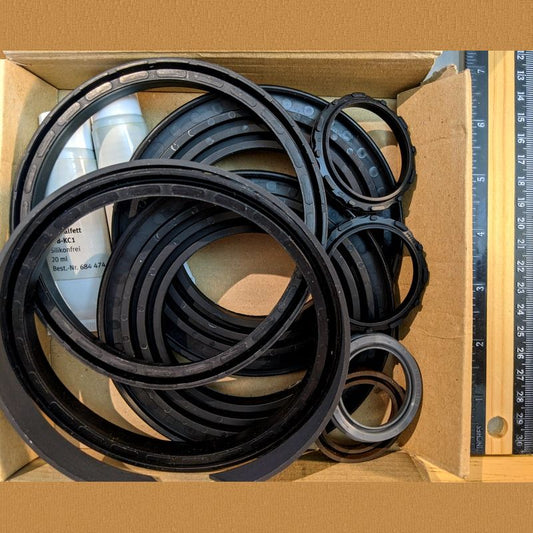Festo DNC-125-PPVA (369201) New Genuine Original Wearing Parts Set