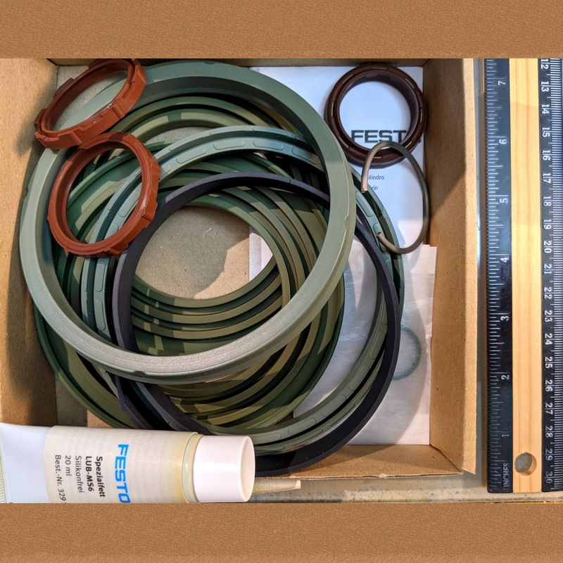 Festo DNC-125-PPVA-S6 New Genuine Original Wearing Parts Set