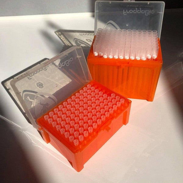 FroggaBio FT20 Filter Tips, 20ul, Sterile, Clear, Racked, 10 Racks, 96 Tips Per Rack, 960 Tips Total