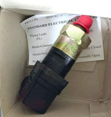 Pressure Devices Inc. PDFH-1500-F-4M-C-HC New Genuine Original Hydraulic Pressure Switch 1500 psi